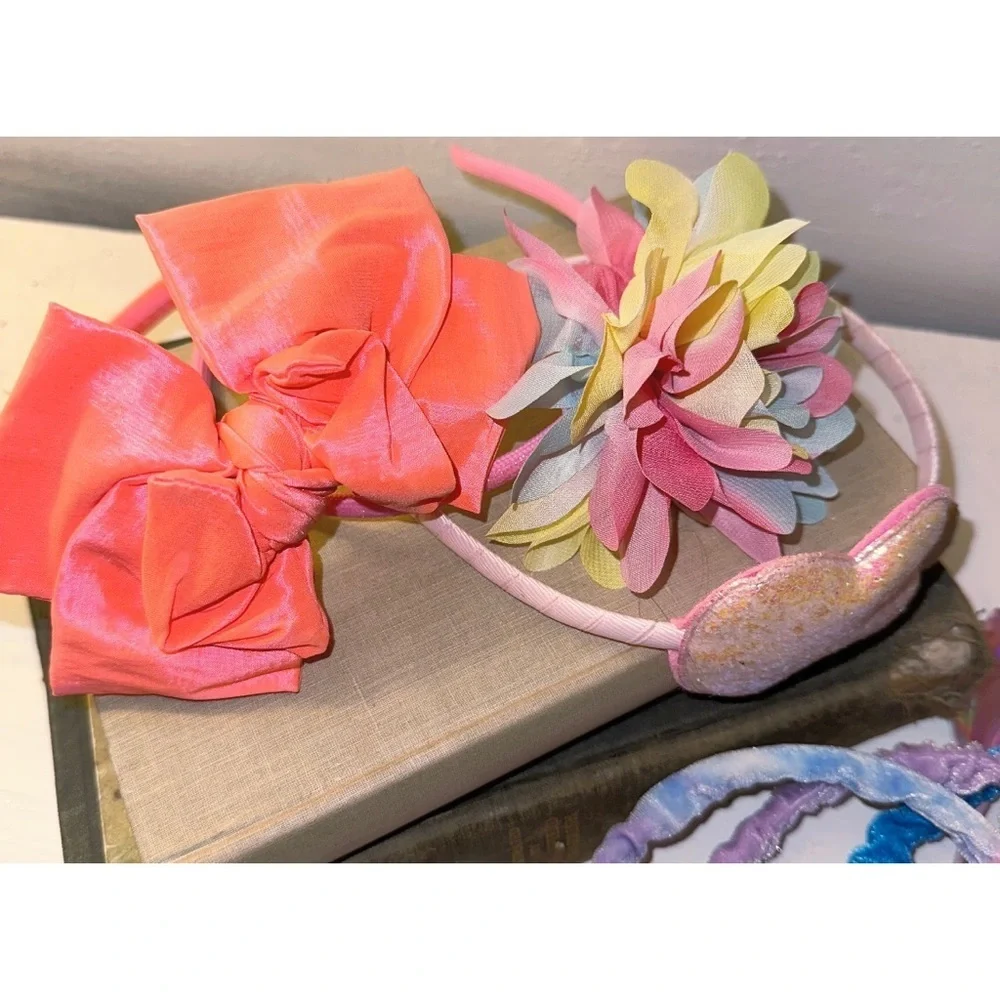 Bundle of girls headbands & clips